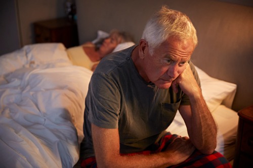 Trastornos del sueño en personas mayores: causas y síntomas – Adeslas Salud y Bienestar
