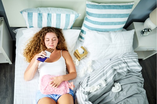 Síndrome premenstrual: com alleujar-la a través de l’alimentació – Adeslas Salud y Bienestar