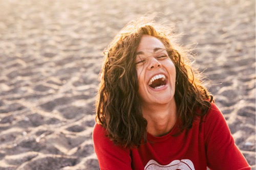 Descubre los efectos beneficiosos de la risa – Adeslas Salud y Bienestar