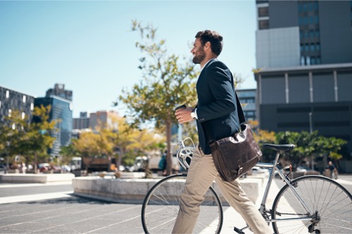 Descubre los beneficios del ejercicio para controlar el estrés postvacacional – Adeslas Salud y Bienestar