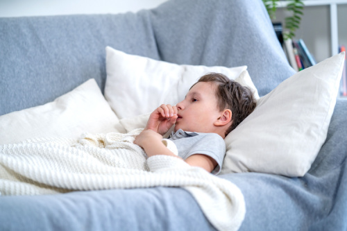 Descobreix què és la pneumònia en la infància i quins són els seus símptomes – Adeslas Salut i Benestar