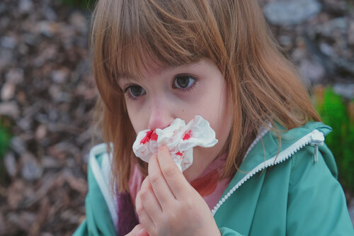 Epistaxis: què s’ha de fer en cas de sagnat nasal - Adeslas Salut i Benestar