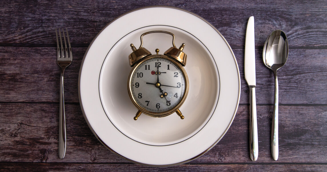 ¿Saltarse el desayuno es saludable?