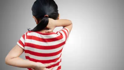 Descubre qué es la escoliosis en la infancia – Adeslas Salud y Bienestar