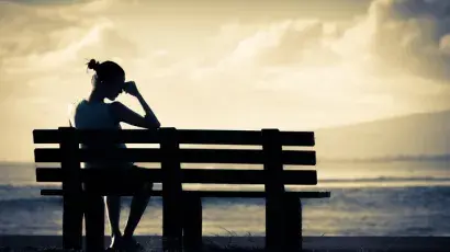 La soledad no deseada y sus consecuencias para la salud - Adeslas Salud y Bienestar