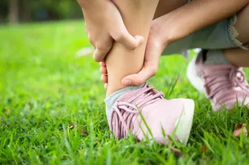 Esguince de tobillo en niños: ¿cómo actuar?