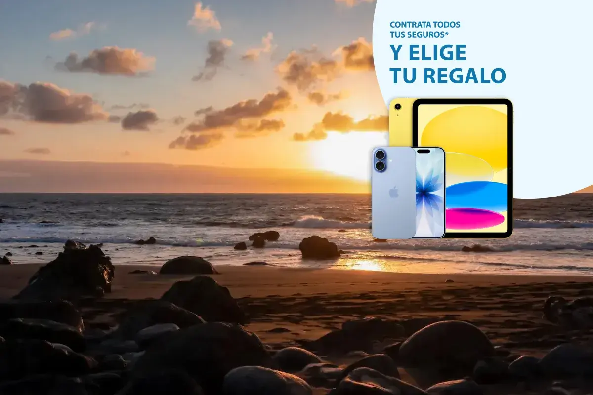 puesta de sol en la playa