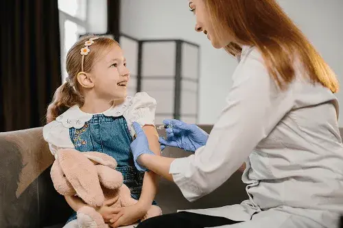 Difteria: qué es, cómo se contagia y por qué vacunar