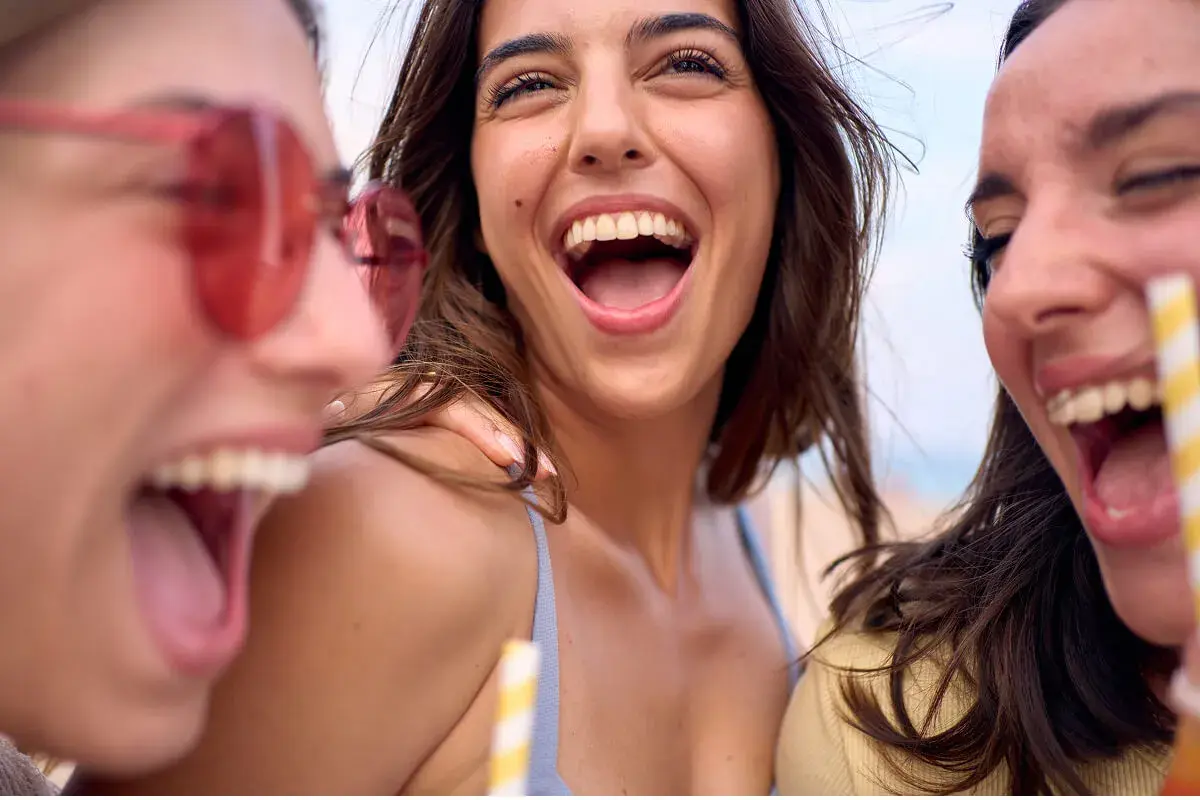 chicas-sonriendo