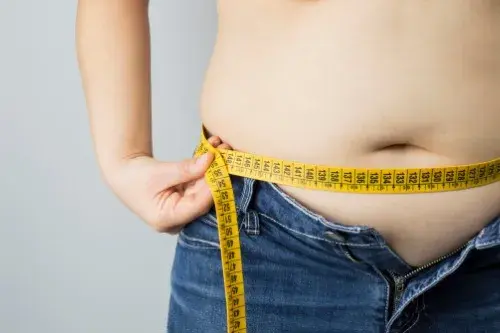 Greix abdominal: per que és important per a la salut eliminar-lo